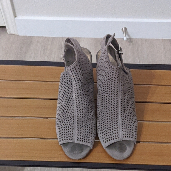 Vince Camuto Gray Peep-Toe Ankle Booties with Chunky Heel - Picture 8 of 10